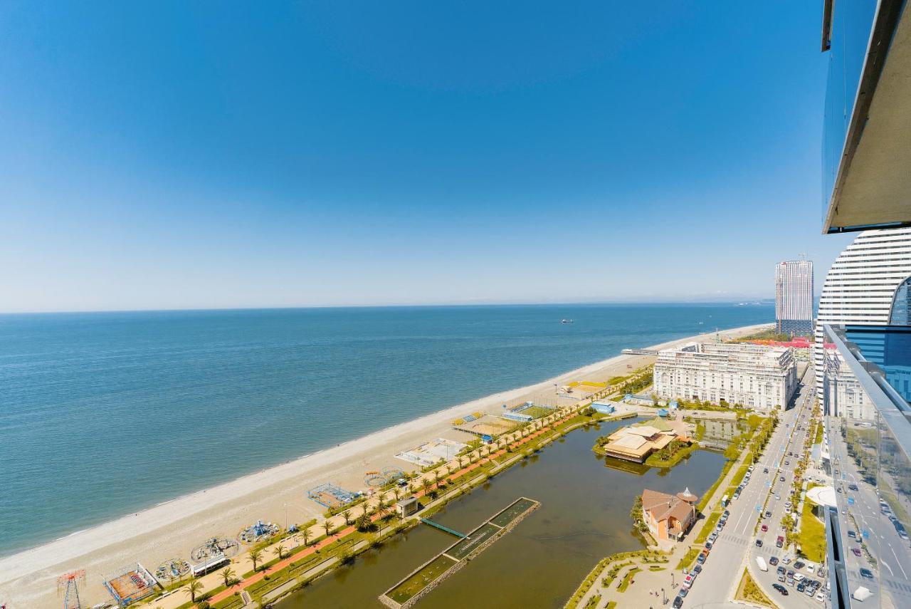 Batum Apart Apartment Екстериор снимка