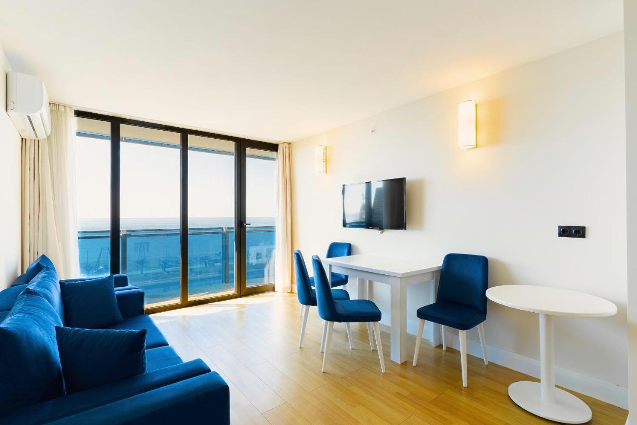 Batum Apart Apartment Екстериор снимка