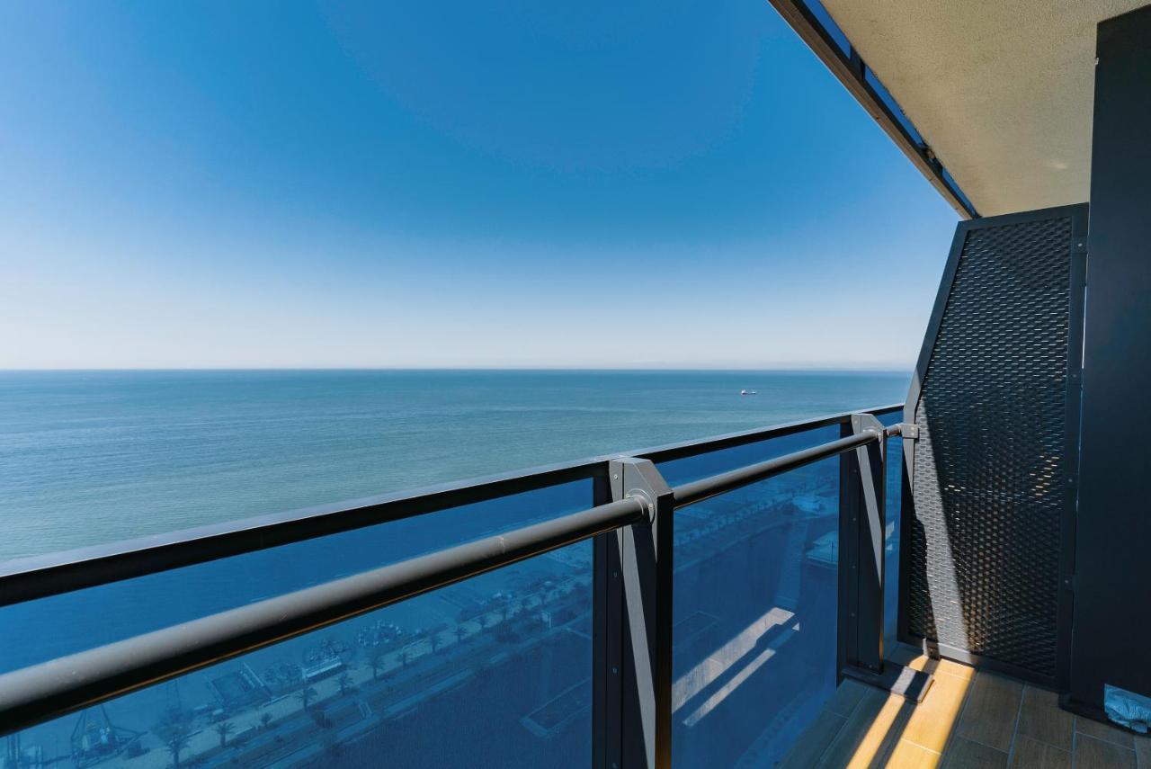 Batum Apart Apartment Екстериор снимка