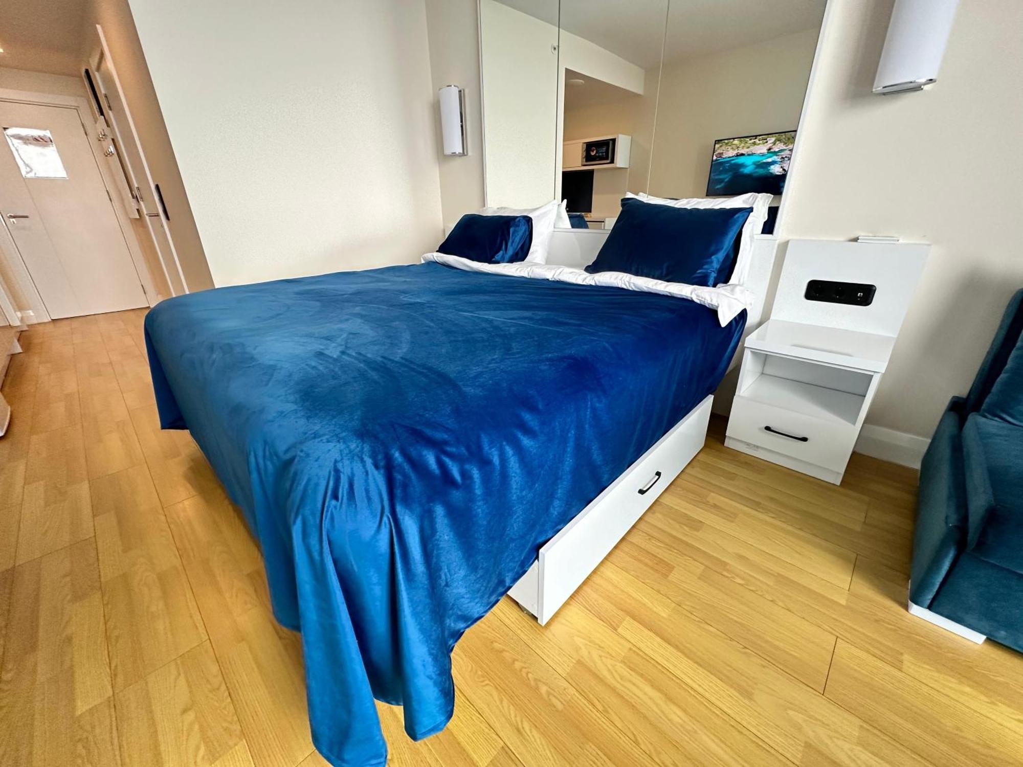 Batum Apart Apartment Екстериор снимка