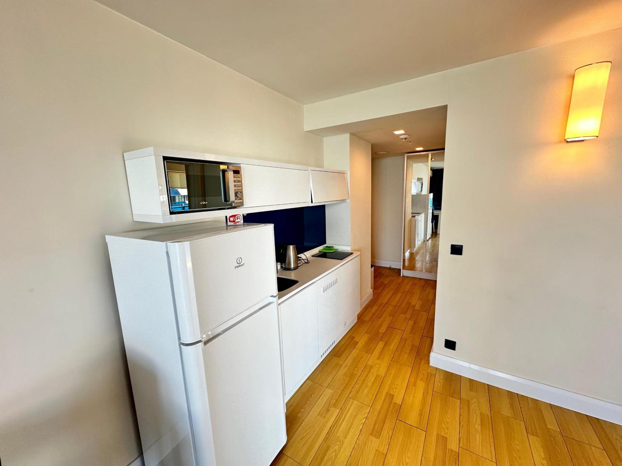 Batum Apart Apartment Екстериор снимка