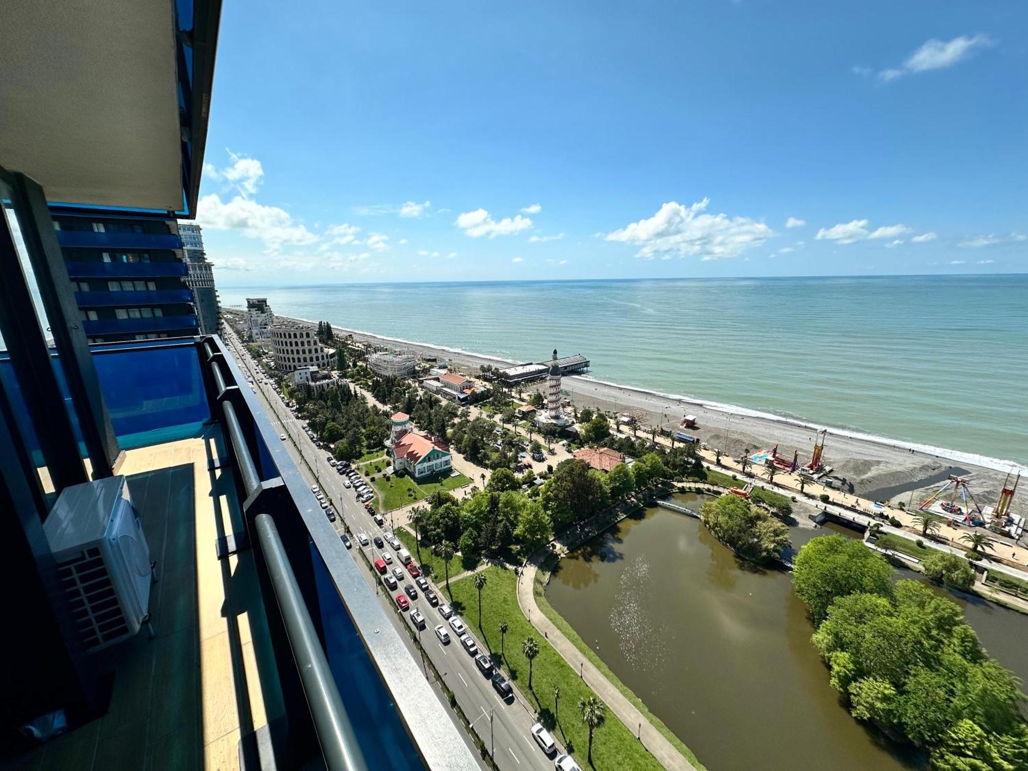 Batum Apart Apartment Екстериор снимка