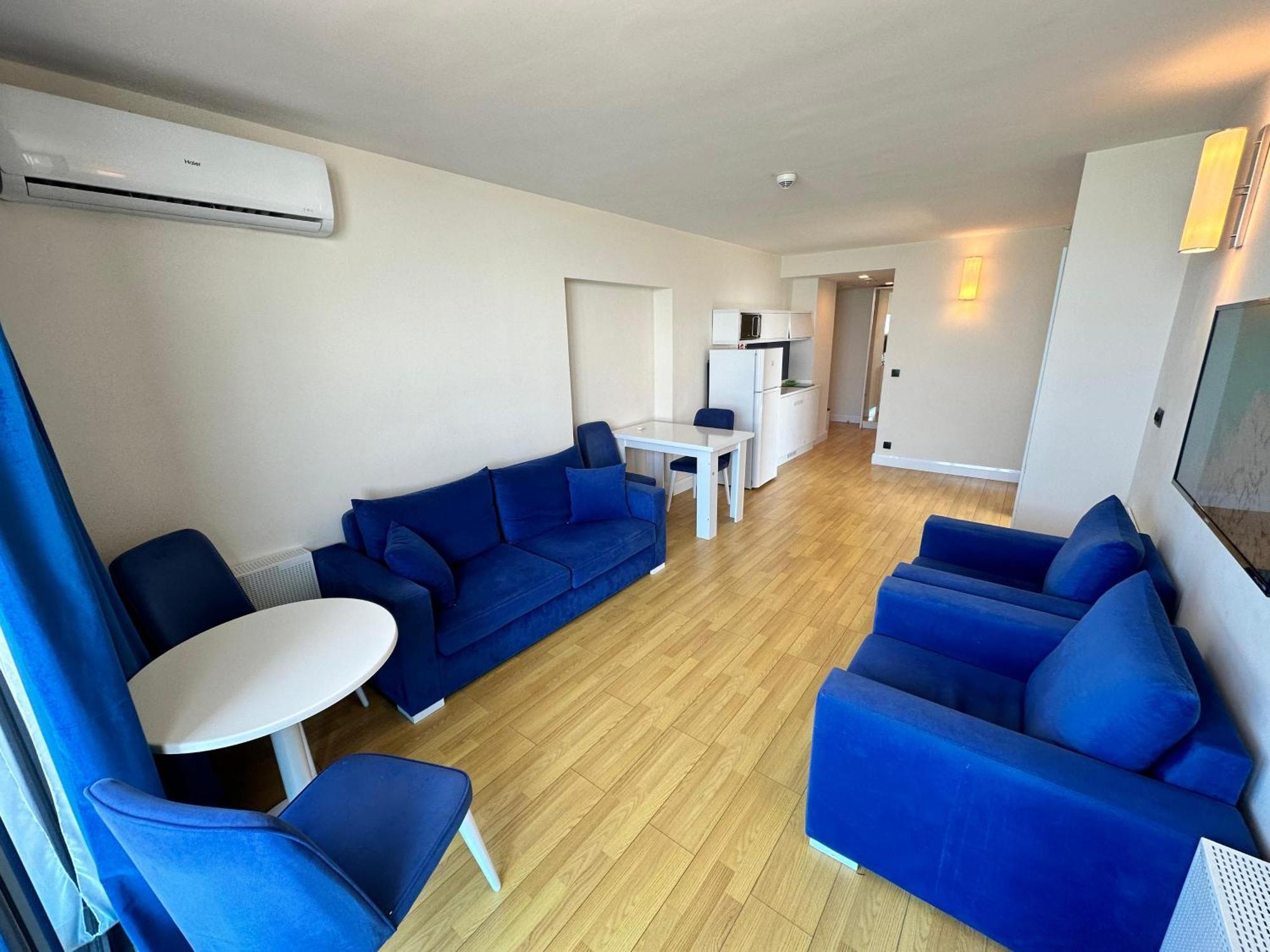 Batum Apart Apartment Екстериор снимка