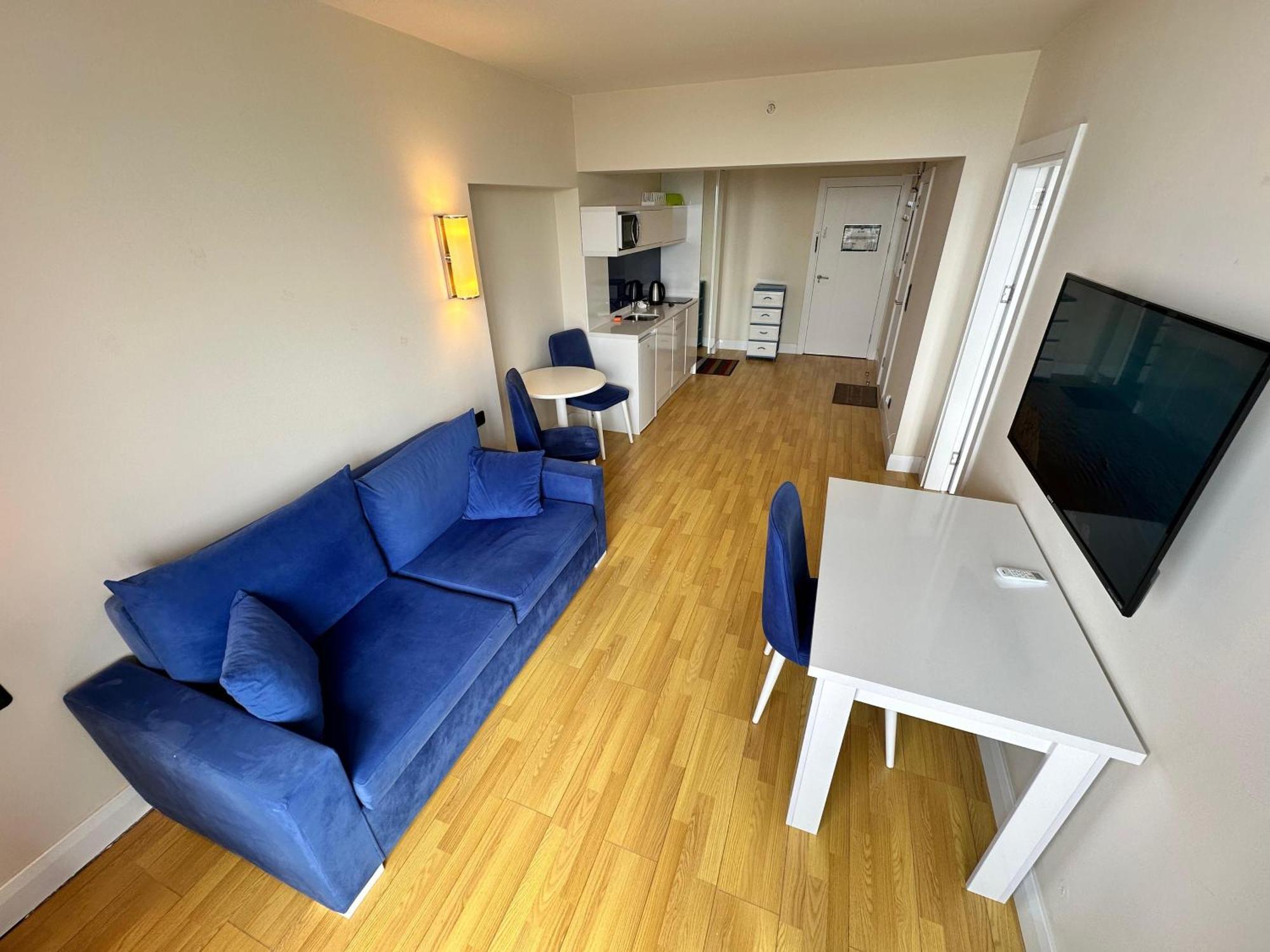 Batum Apart Apartment Екстериор снимка